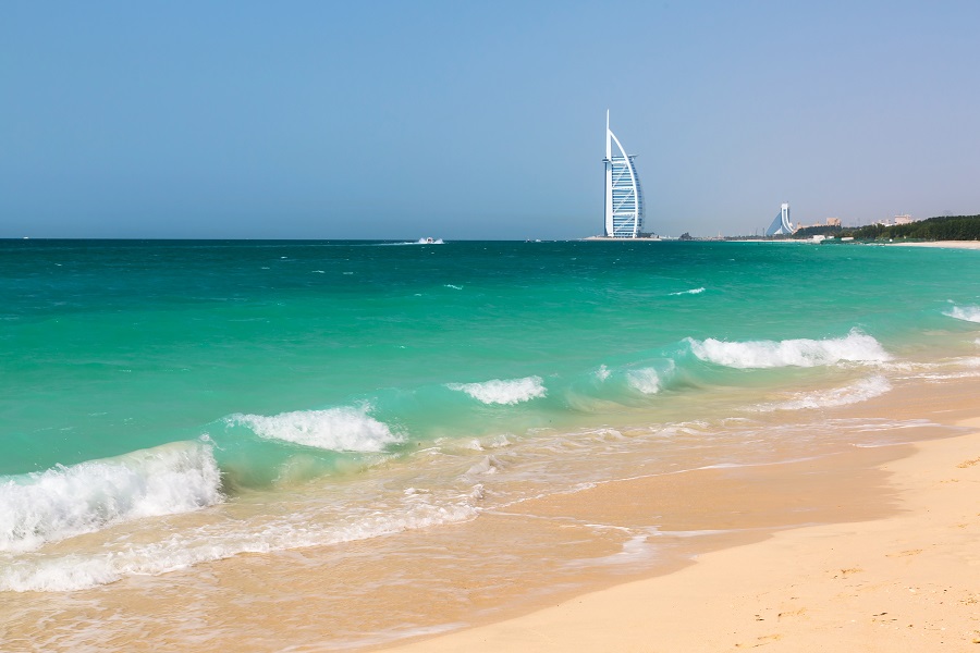Дубай море лазурный берег во франции