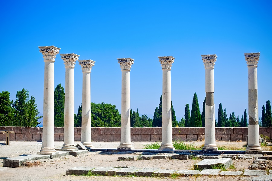 Храм Асклепия в Эпидавре. Пелопоннес, Греция.